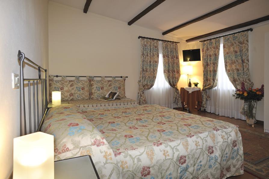 Agriturismo Il Borghetto Crespellano ภายนอก รูปภาพ